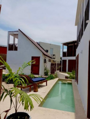 Bungalow Unico En Holbox Con Alberca Privada, En Una Propiedad Que Solo Tiene 3 Ujunidades. B2
